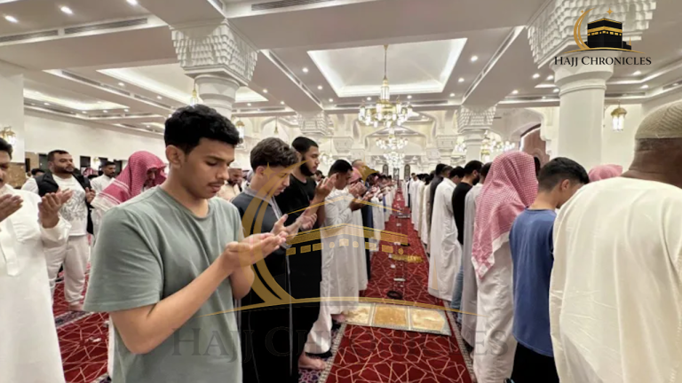 MUSLIM OBSERVING PRAYER000