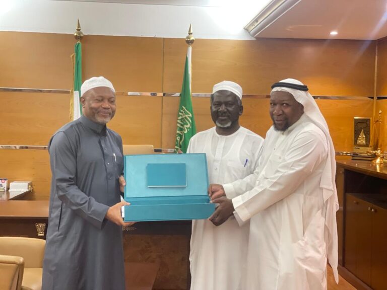 Presentation of Digital Copy of Masha'ir Activities